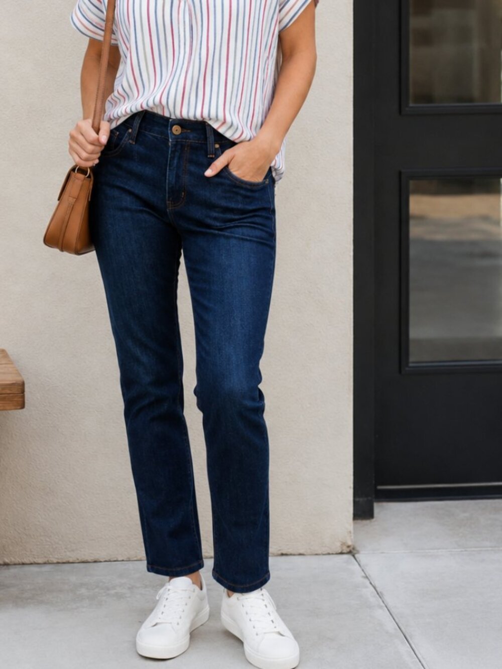 Banana Republic Dark Wash Straight Leg Jeans 32R EUC